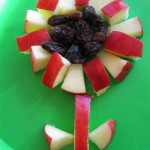 Apple and Raisin Flower Snack
